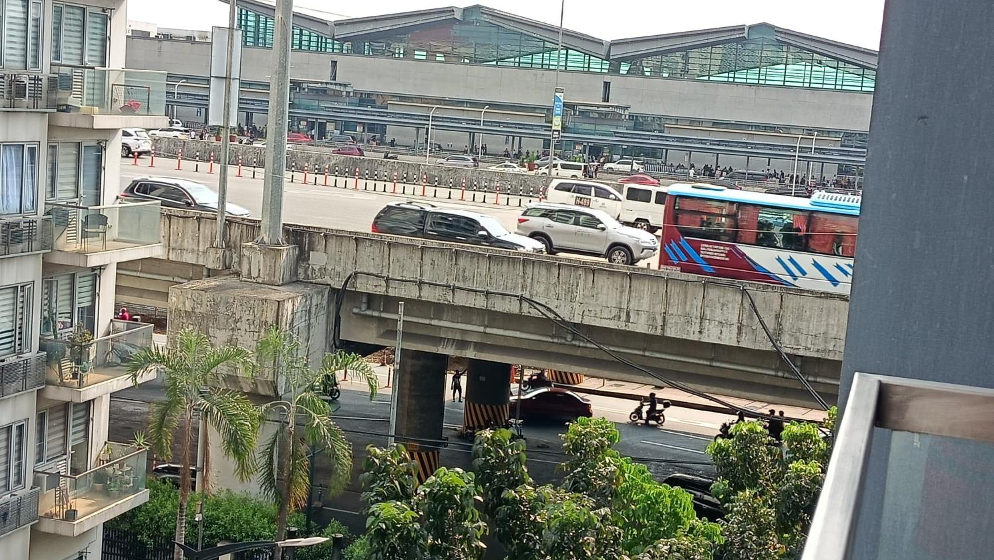 Condotel In Front Of Terminal 3 Manila Exterior foto